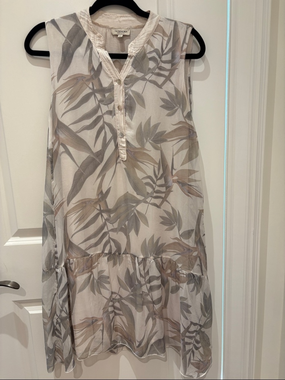 Lightweight Sleeveless Leaf Print Tunic Dress with 100% Silk Over Layer